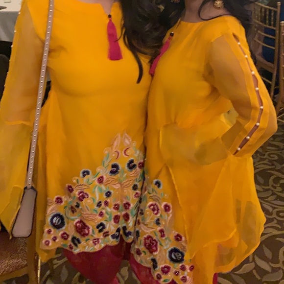 Pakistani Dress - Picture 2 of 3